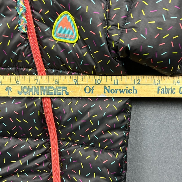 Burton 0-3 Month Snowsuit With Built In Hand And Foot Covers Like New - Picture 3 of 6